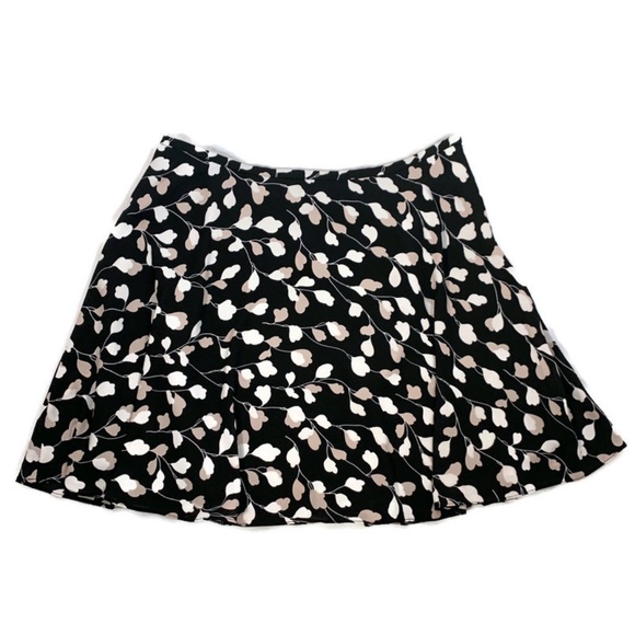 LOFT Dresses & Skirts - Loft women's skirt a line black blush print large